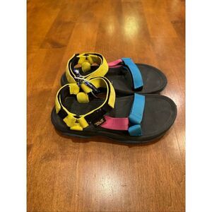 Unisex Teva sandals kids size 1